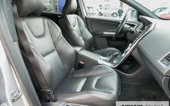 Volvo XC 60 cena 105900 przebieg: 107360, rok produkcji 2017 z Miejska Górka małe 704